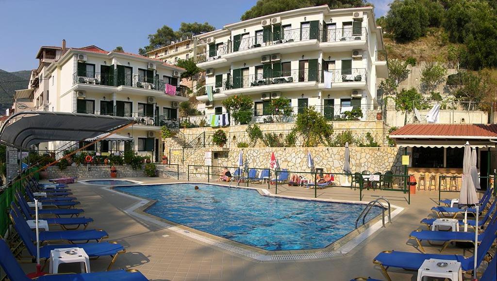 Akis Studios Parga Exteriör bild